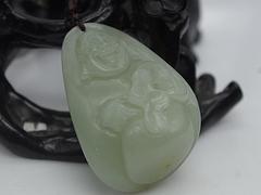 吊墜價格范圍解析 優質玲瓏福玉器供應商推薦